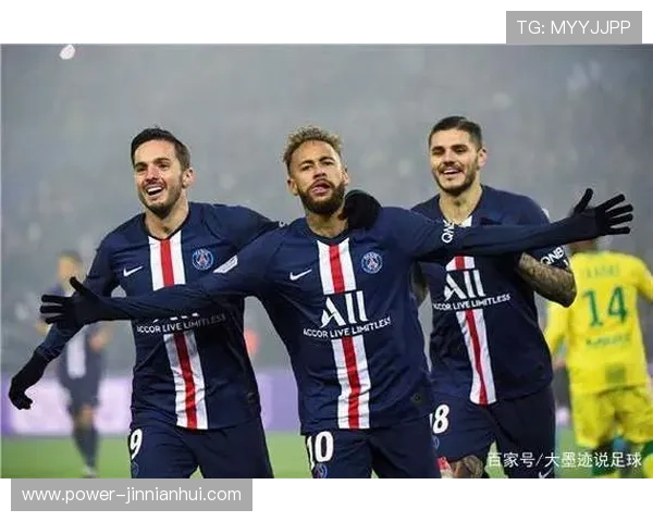 大巴黎足球明星阵容分析 知名球员与未来发展前景探讨